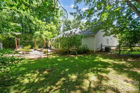 1303 Long Grass Court Charlotte NC 28216
