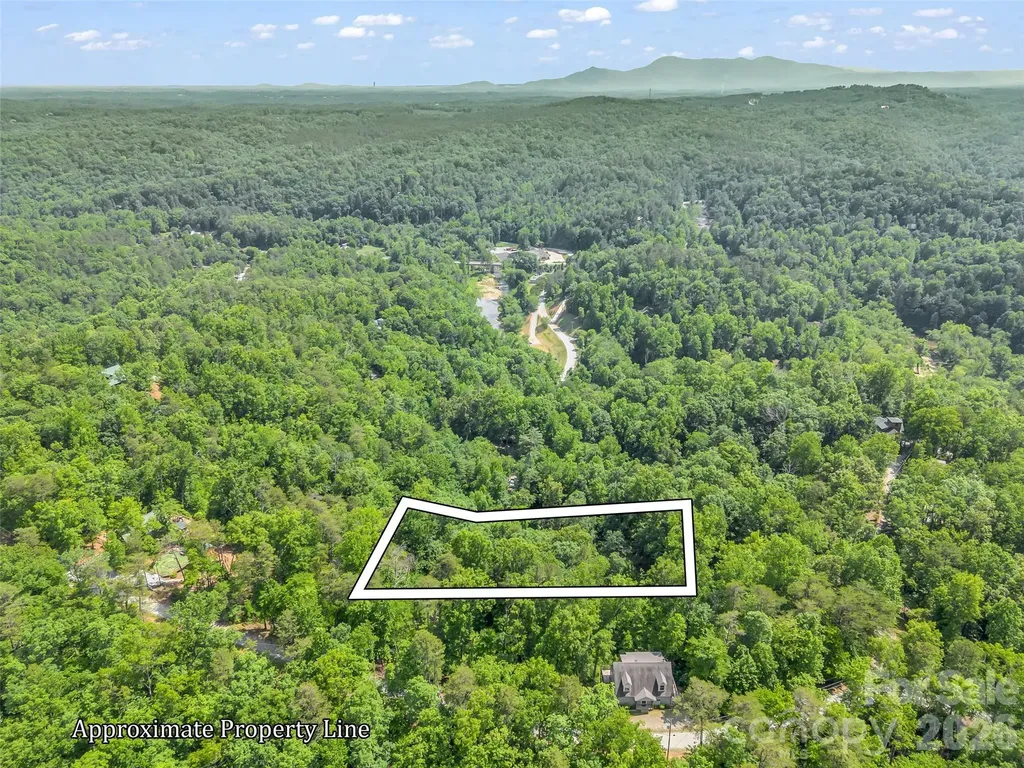 00 Chipmonk Trail Lake Lure NC 28746