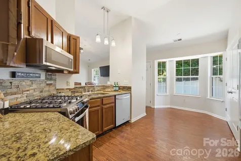 5701 Ebley Lane Charlotte NC 28227
