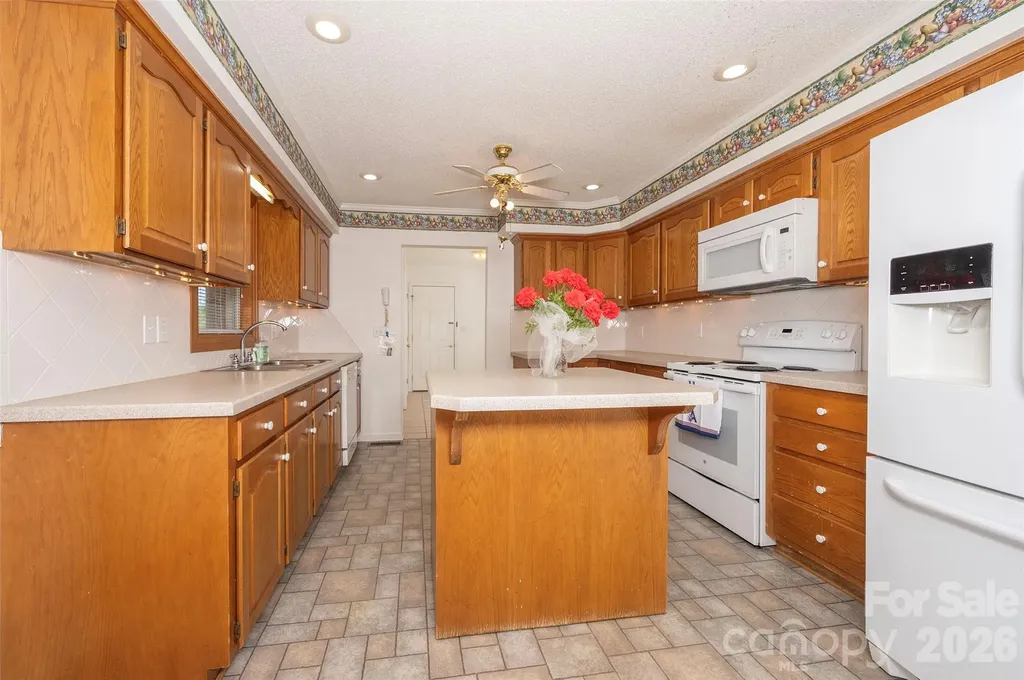 1630 Yadkin Valley Road Advance NC 27006