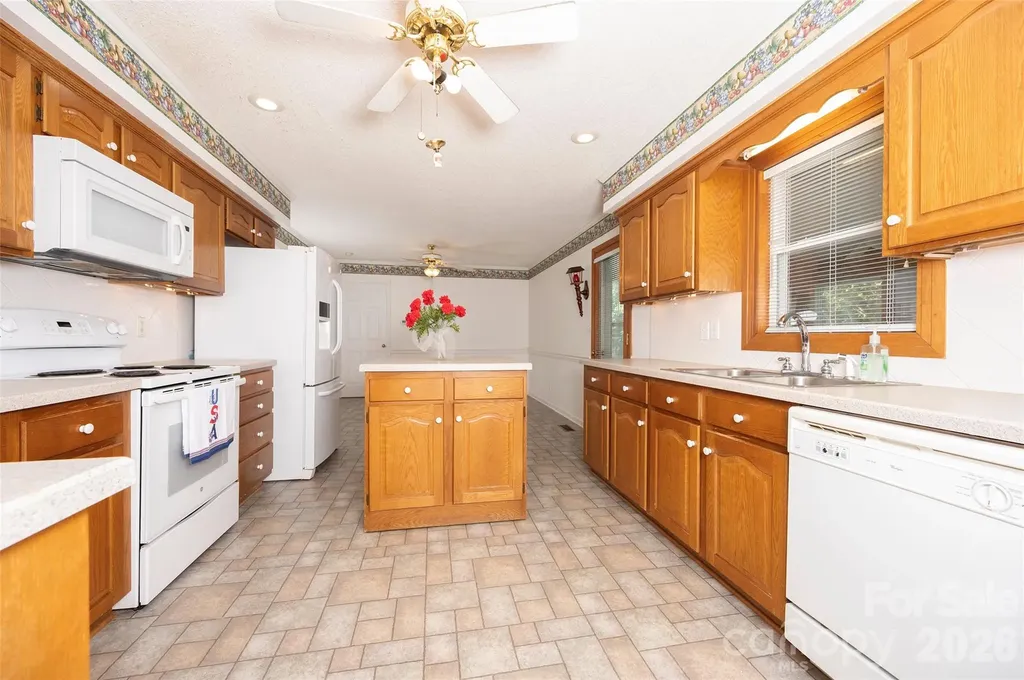1630 Yadkin Valley Road Advance NC 27006