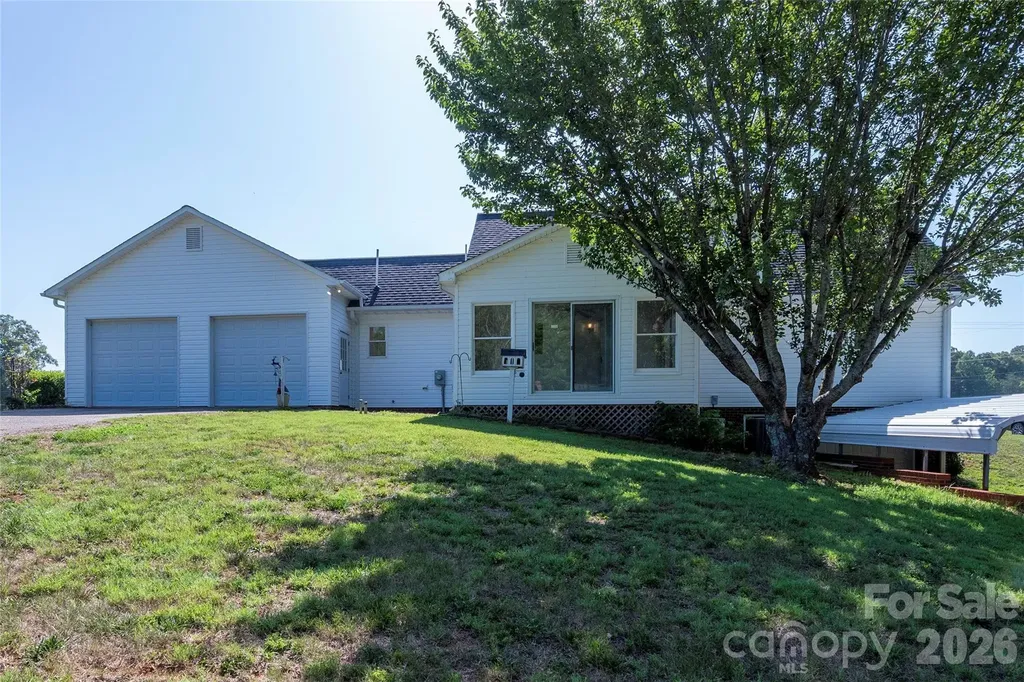 1630 Yadkin Valley Road Advance NC 27006