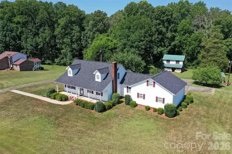 1630 Yadkin Valley Road Advance NC 27006
