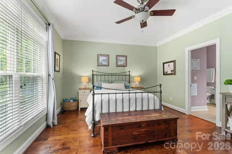 1900 Austin Place Lane Winston Salem NC 27127