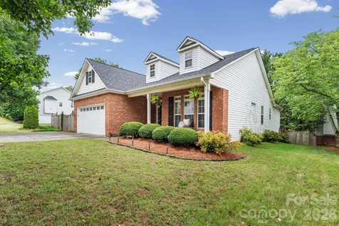 1900 Austin Place Lane Winston Salem NC 27127