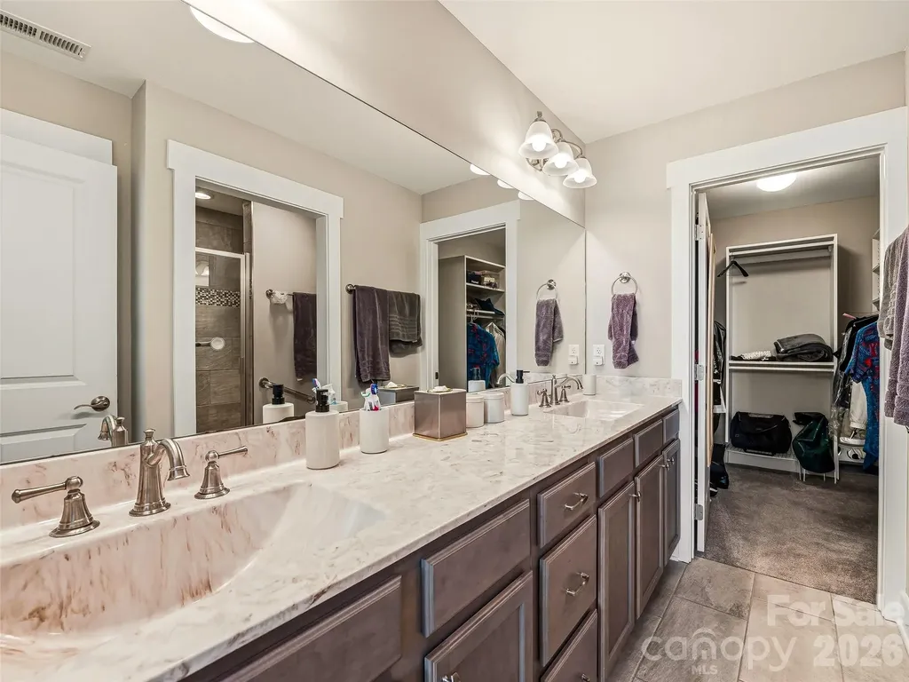 39 Braeburn Way Flat Rock NC 28731