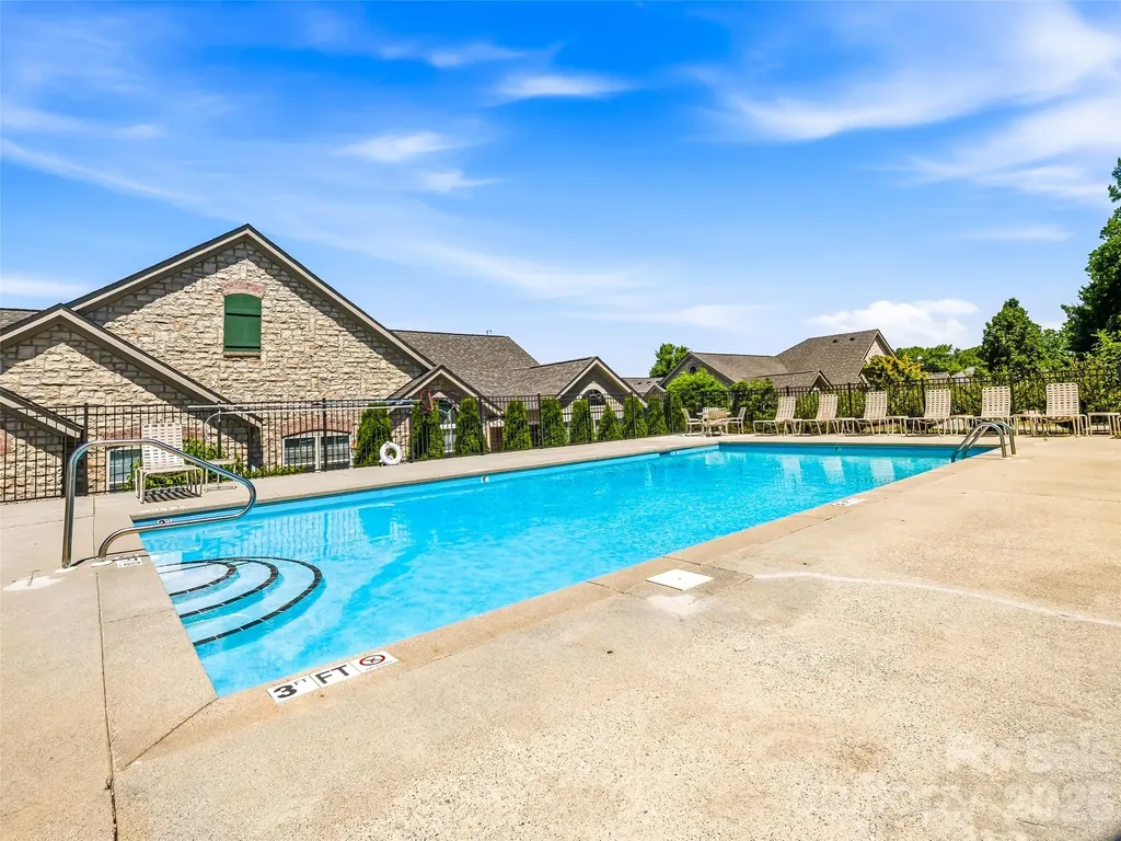 39 Braeburn Way Flat Rock NC 28731