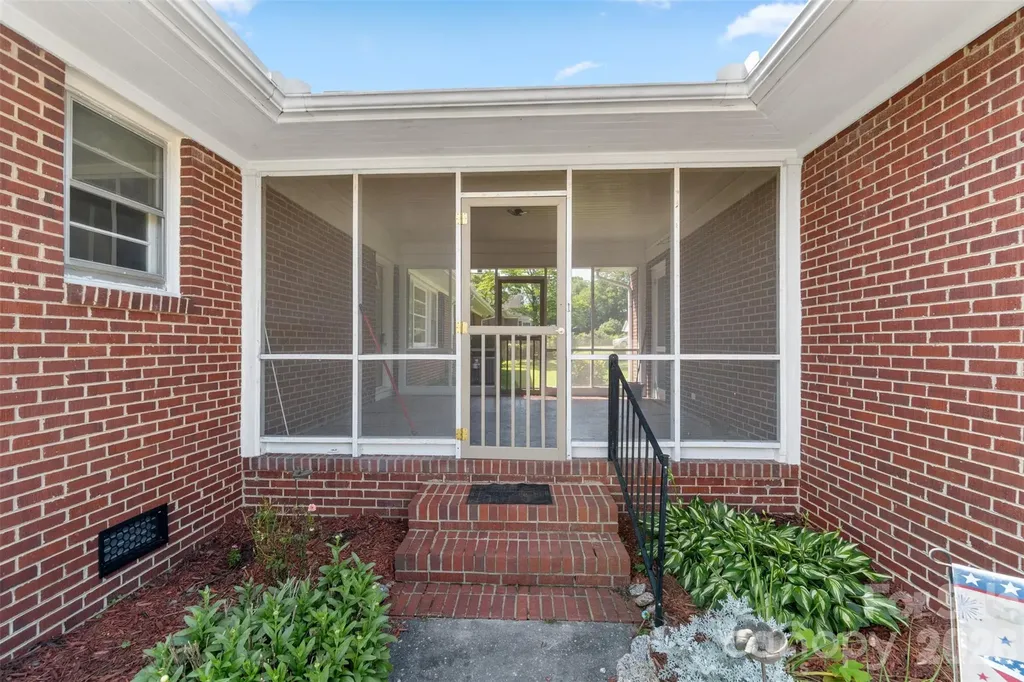 1400 Morven Road Wadesboro NC 28170