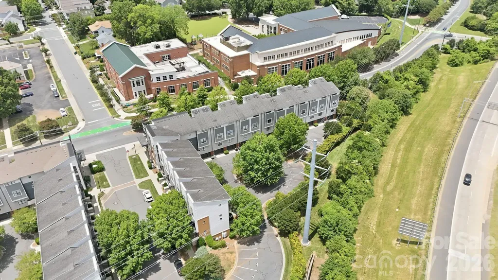 526 N Mcdowell Street Charlotte NC 28204