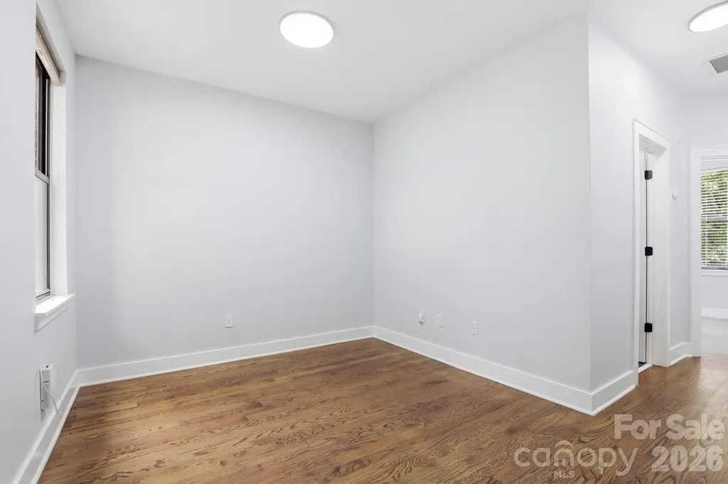 526 N Mcdowell Street Charlotte NC 28204