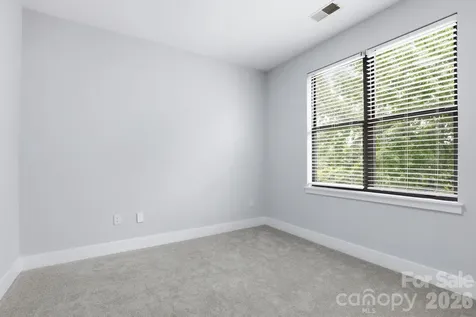 526 N Mcdowell Street Charlotte NC 28204