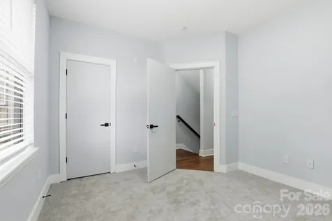 526 N Mcdowell Street Charlotte NC 28204