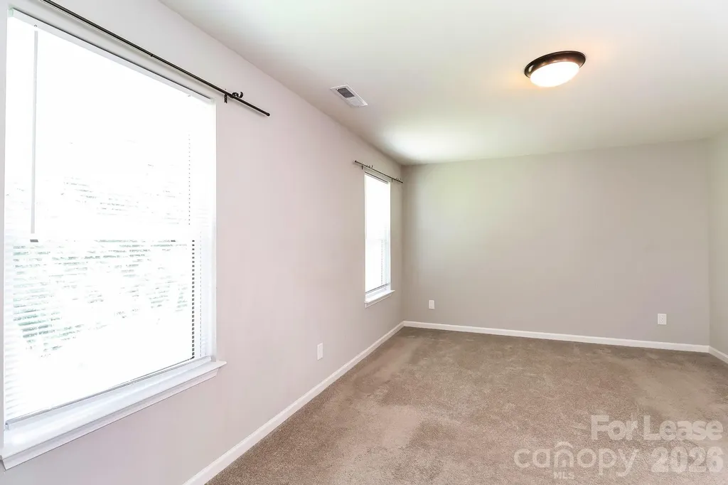 2692 Andes Drive Statesville NC 28625