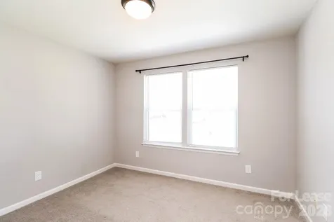 2692 Andes Drive Statesville NC 28625