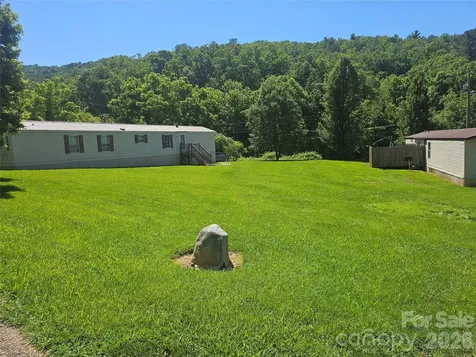 8 Mountain View Road Weaverville NC 28787
