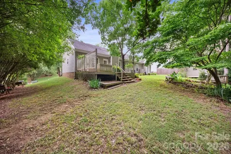 11833 Post Ridge Court Charlotte NC 28226