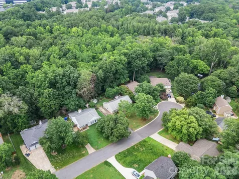 11833 Post Ridge Court Charlotte NC 28226