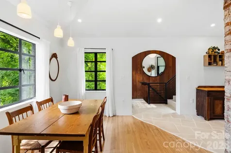 38 Aurora Drive Asheville NC 28805