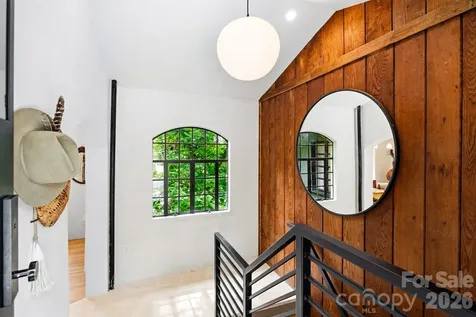38 Aurora Drive Asheville NC 28805