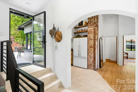 38 Aurora Drive Asheville NC 28805