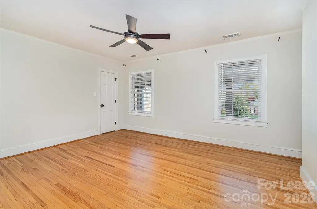2240 Roswell Avenue Charlotte NC 28207