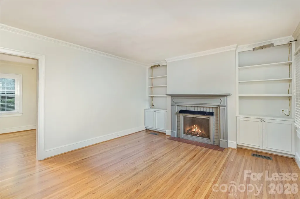 2240 Roswell Avenue Charlotte NC 28207