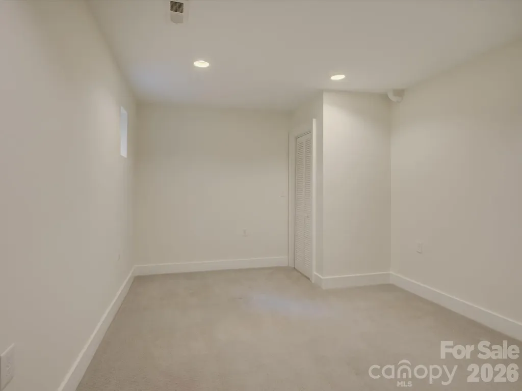 335 E Tremont Avenue Charlotte NC 28203