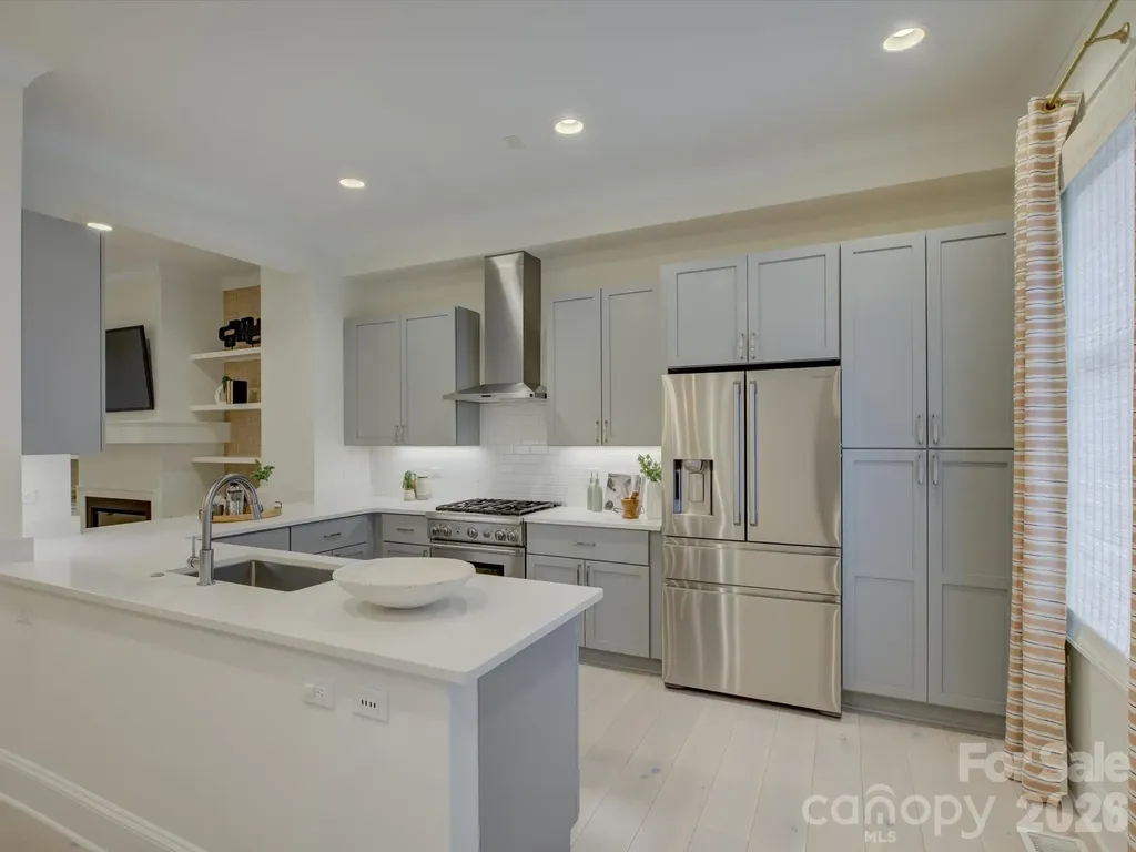 335 E Tremont Avenue Charlotte NC 28203