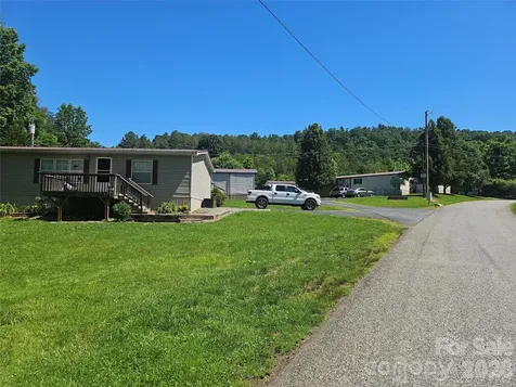8 Mountain View Road Weaverville NC 28787
