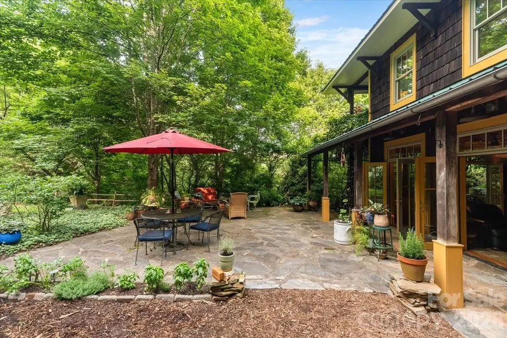 128 Barnet Mountain Drive Marshall NC 28753