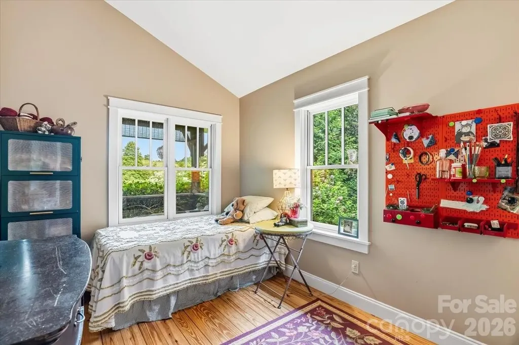 128 Barnet Mountain Drive Marshall NC 28753