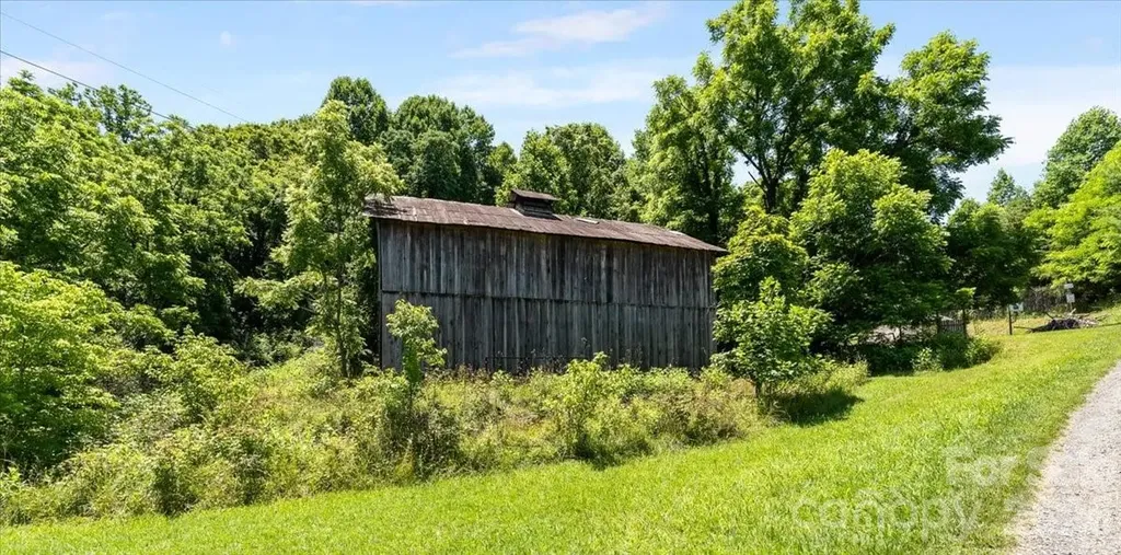 128 Barnet Mountain Drive Marshall NC 28753