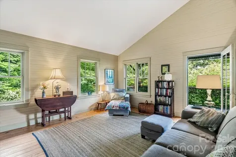 128 Barnet Mountain Drive Marshall NC 28753