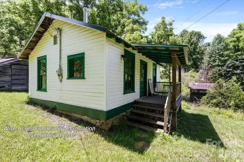 128 Barnet Mountain Drive Marshall NC 28753