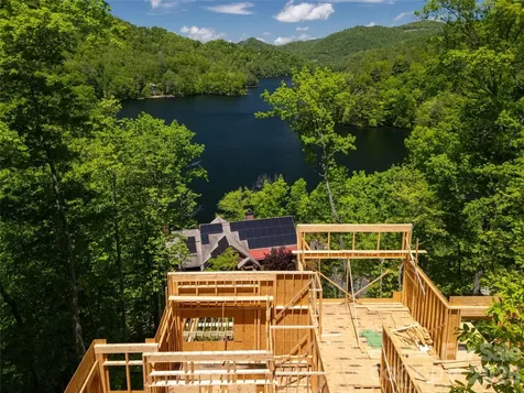 670 Southshore Drive Tuckasegee NC 28783