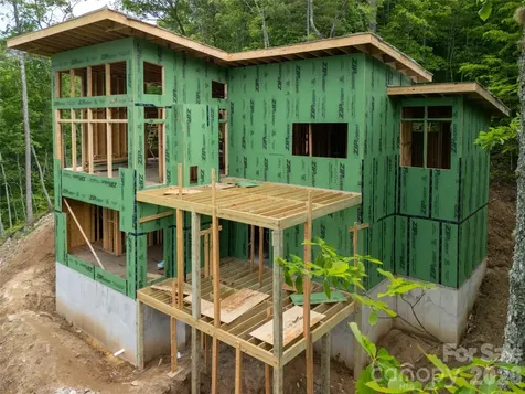 670 Southshore Drive Tuckasegee NC 28783
