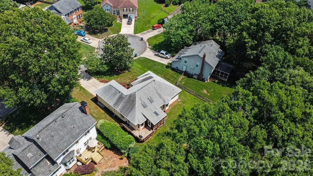 14117 Greenwing Court Charlotte NC 28273