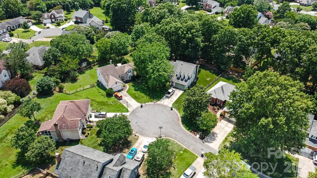 14117 Greenwing Court Charlotte NC 28273