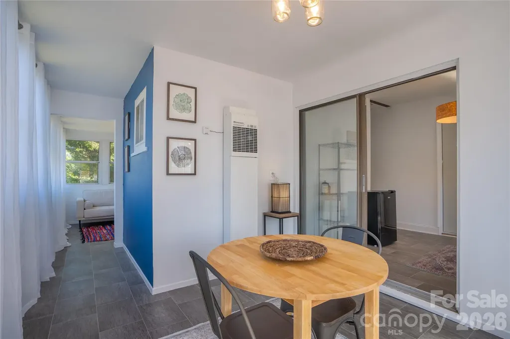 10 Washington Avenue Asheville NC 28804