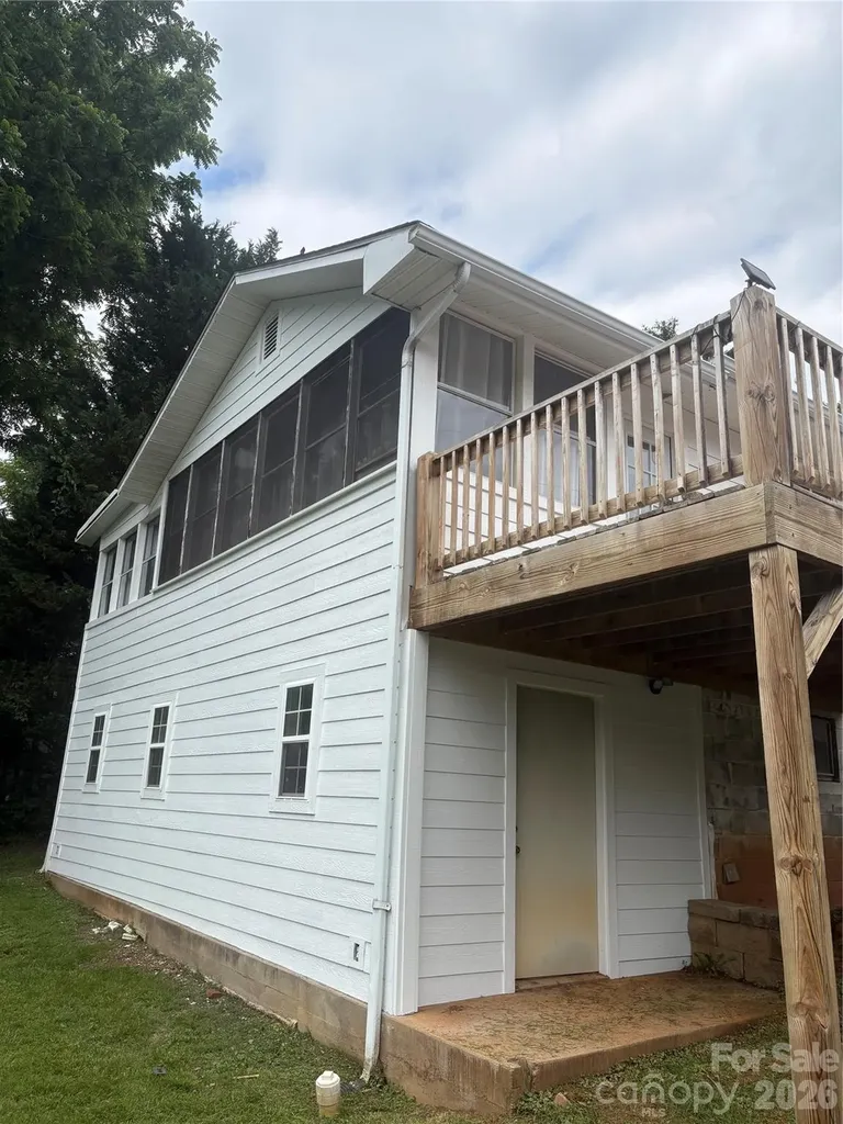 10 Washington Avenue Asheville NC 28804