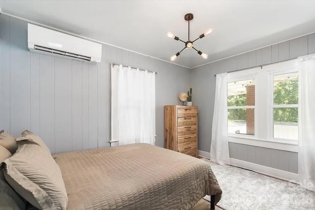 10 Washington Avenue Asheville NC 28804