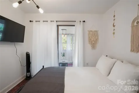 10 Washington Avenue Asheville NC 28804