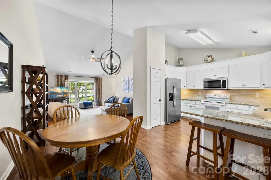 4286 Timberwood Drive Gastonia NC 28056