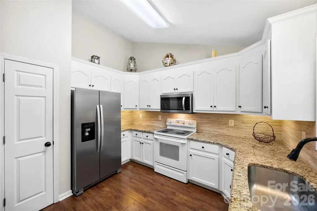 4286 Timberwood Drive Gastonia NC 28056