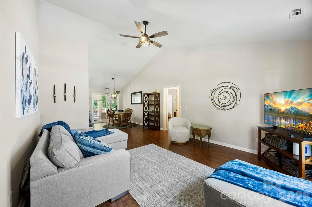 4286 Timberwood Drive Gastonia NC 28056