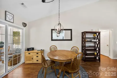 4286 Timberwood Drive Gastonia NC 28056