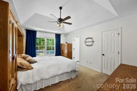 4286 Timberwood Drive Gastonia NC 28056