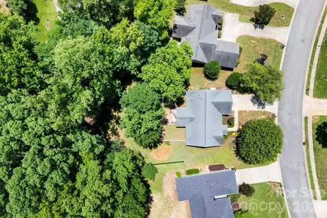 4286 Timberwood Drive Gastonia NC 28056