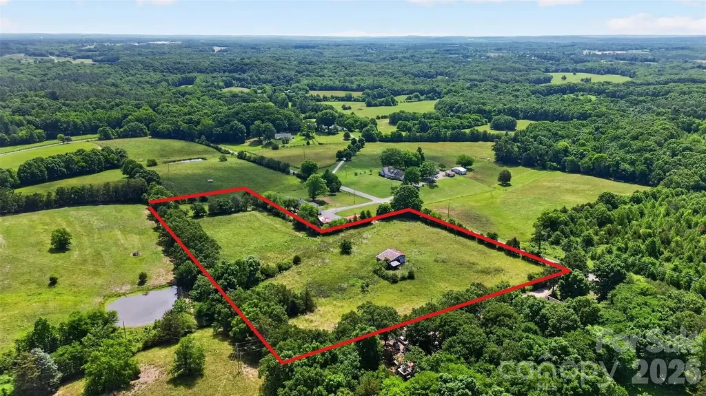 12491 Oak Grove Road Stanfield NC 28163