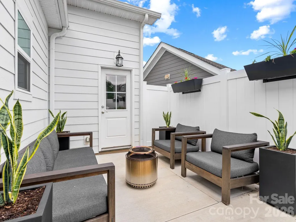 58 Walnut Springs Drive Asheville NC 28804